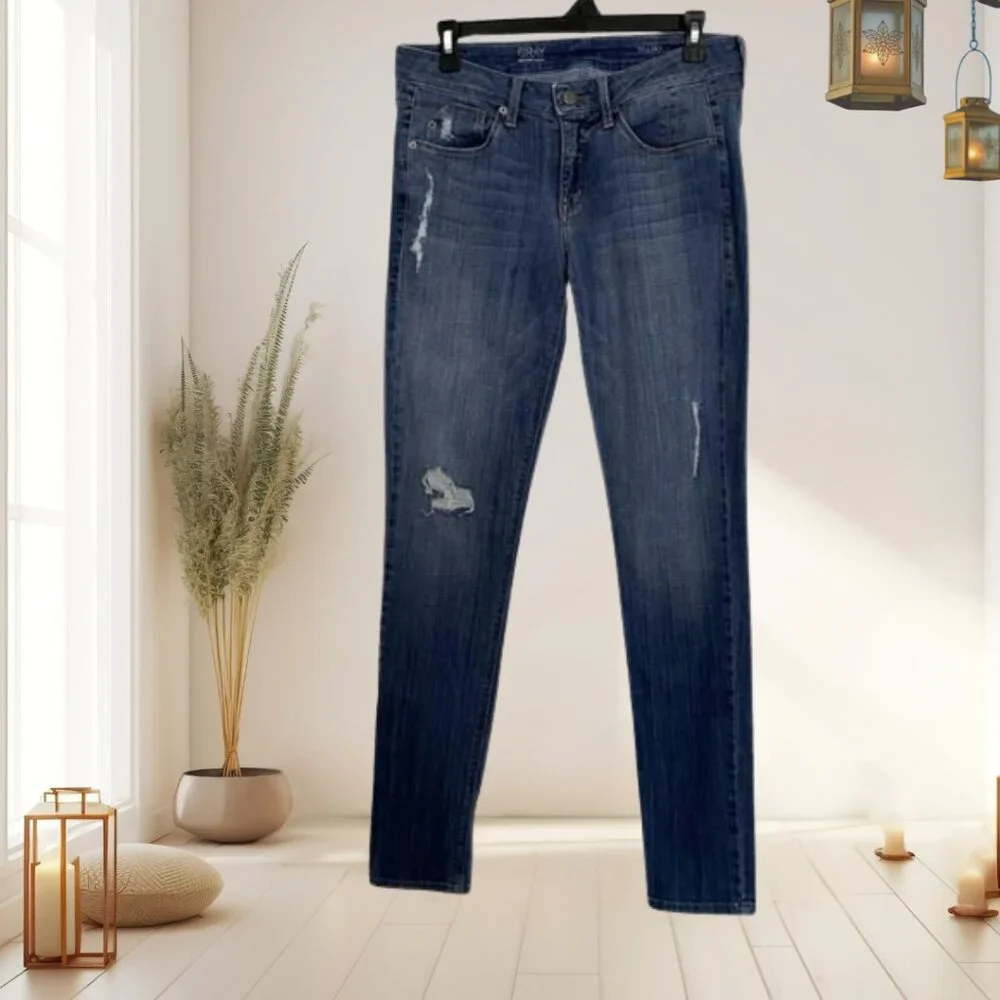 Saks Fifth Avenue Gray Distressed Skinny Jeans Size 28 Stretch Denim Modern - Picture 2 of 10